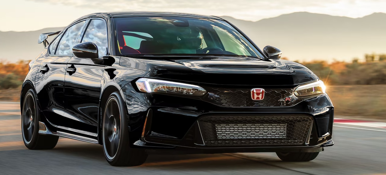 2024-Honda-Civic-Type-R-driving.png