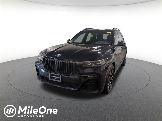 2022 BMW X7 40i