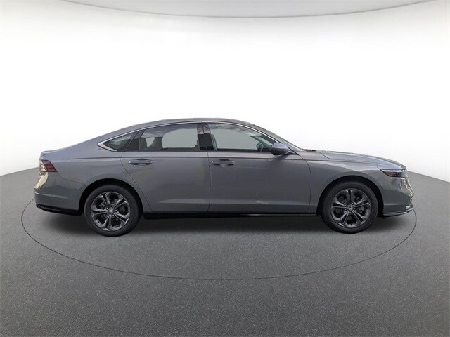 2025 Honda Accord Hybrid EX-L photo 3