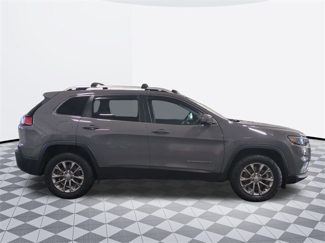 2021 Jeep Cherokee Latitude Lux photo 2