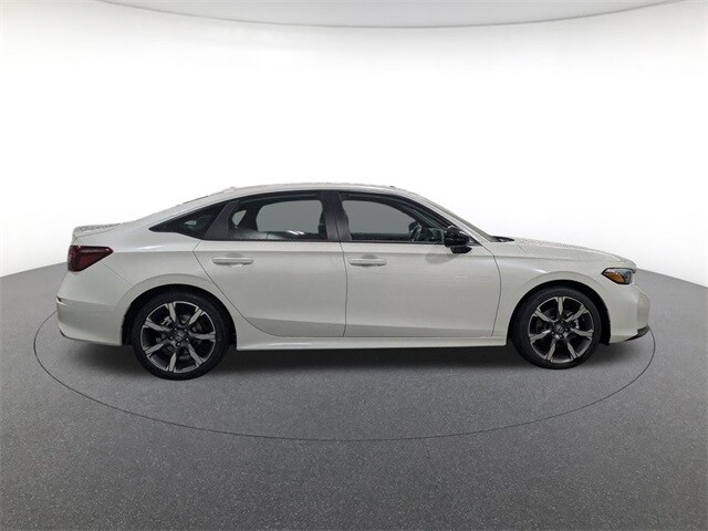 2026 Honda Civic Hybrid Sport Touring photo 3