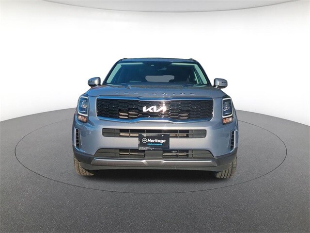 2022 Kia Telluride S photo 2