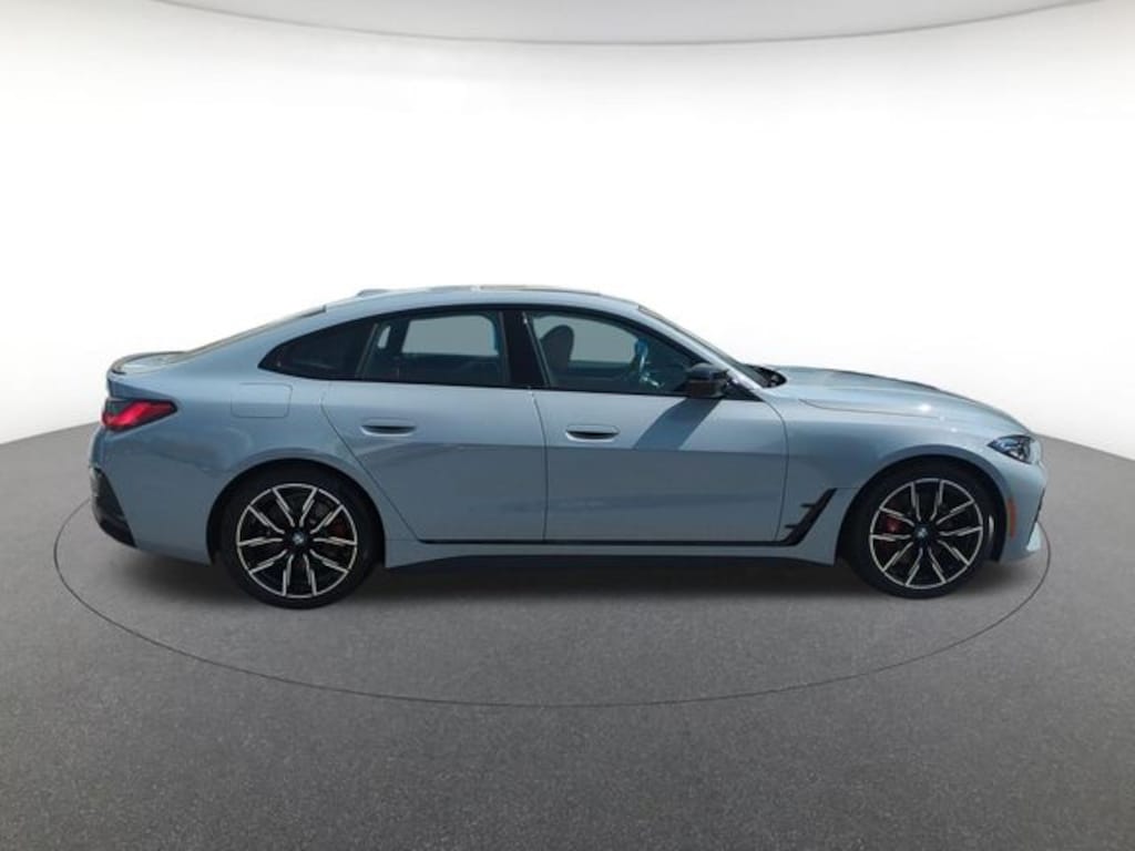 Used 2024 BMW 4 Series M440i Hatchback