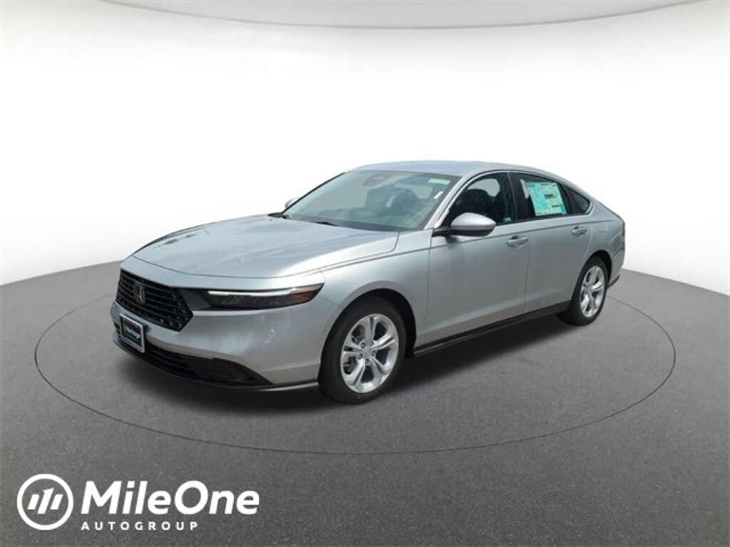 New 2025 Honda Accord LX Sedan