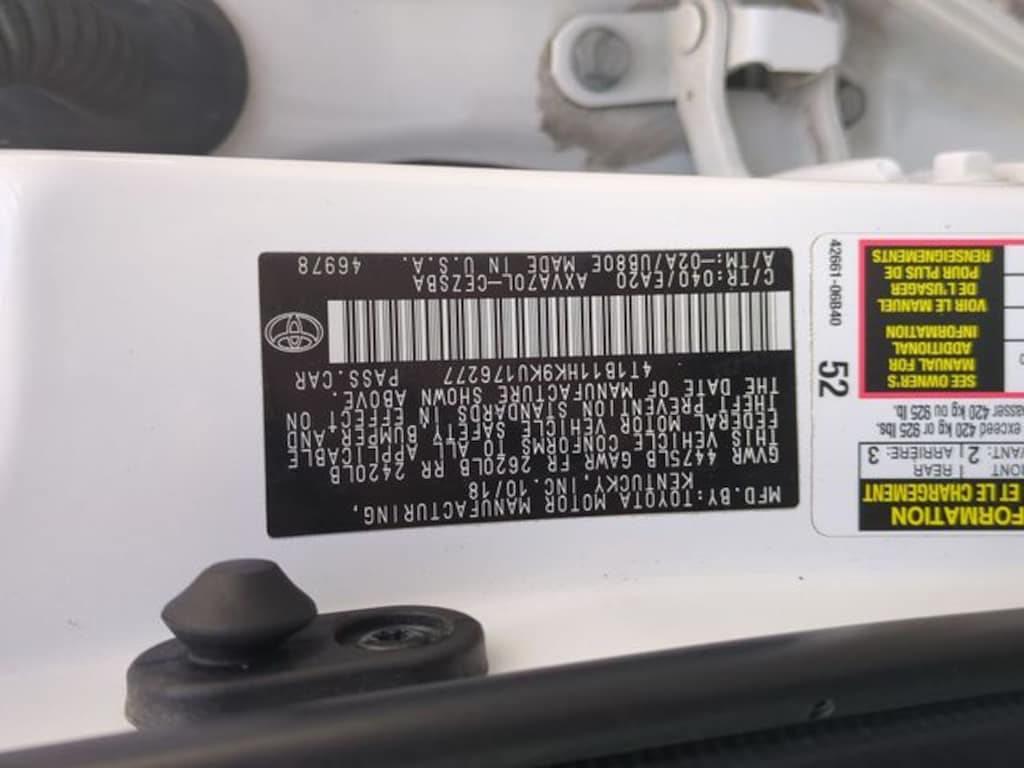 Used 2019 Toyota Camry SE Sedan
