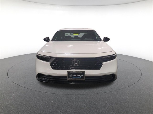 2024 Honda Accord Hybrid Sport-L photo 2