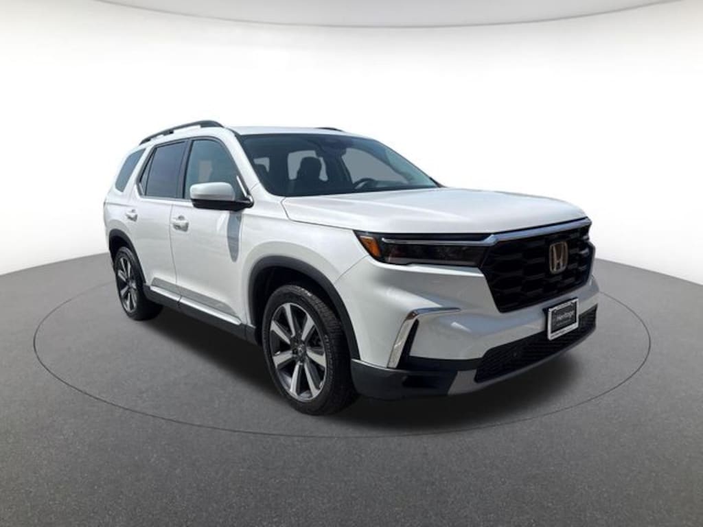 Certified 2025 Honda Pilot Touring SUV