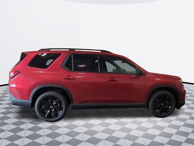 2025 Honda Pilot Black Edition photo 3