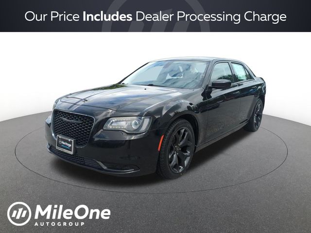 2021 Chrysler 300