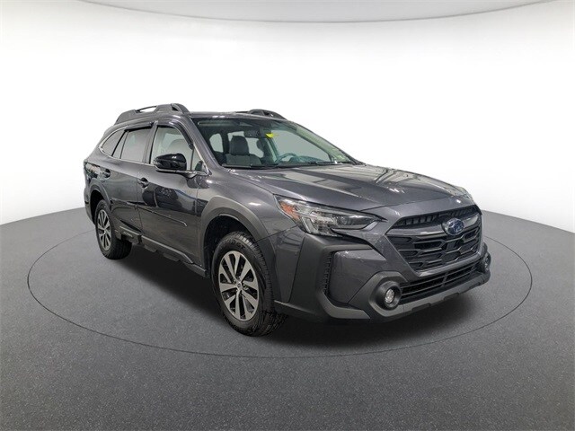 2025 Subaru Outback Premium photo 3