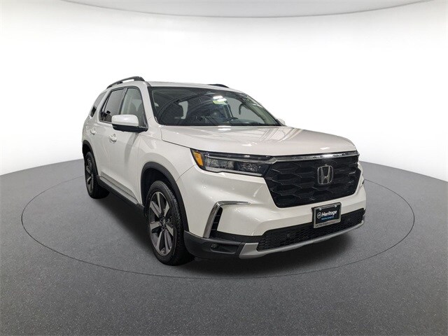2023 Honda Pilot Elite photo 3