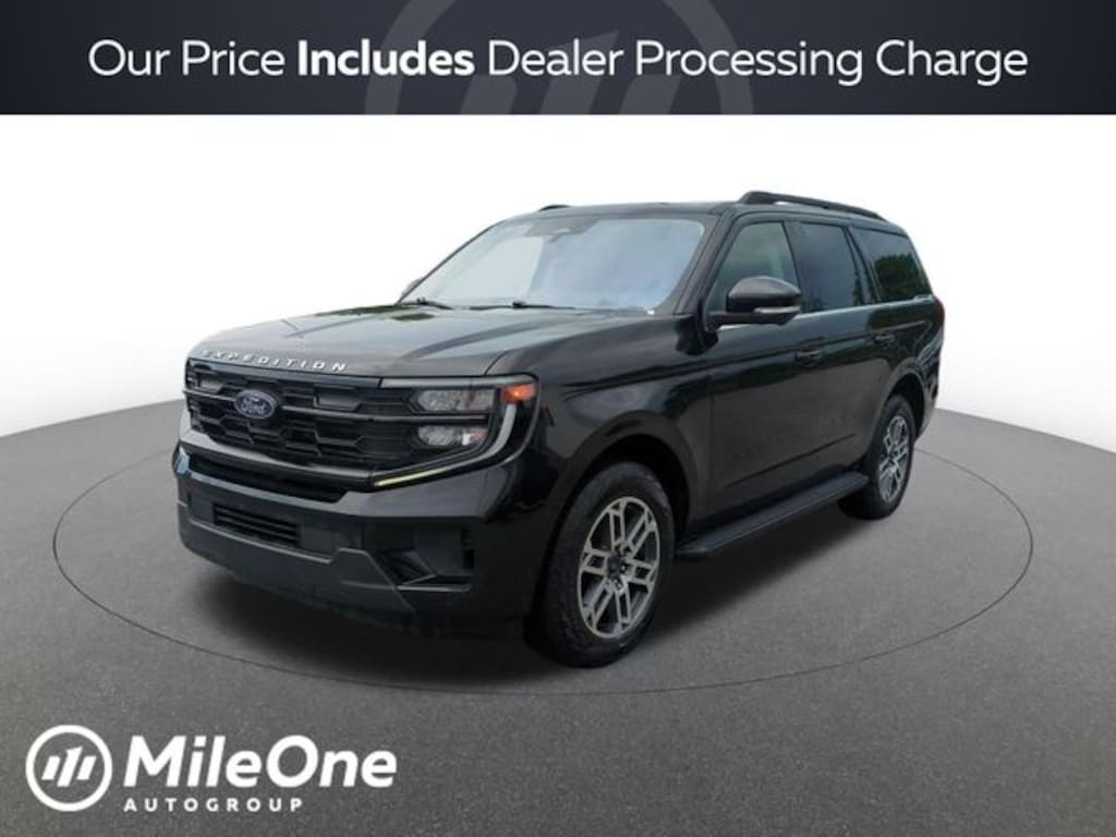 Used 2025 Ford Expedition Active SUV