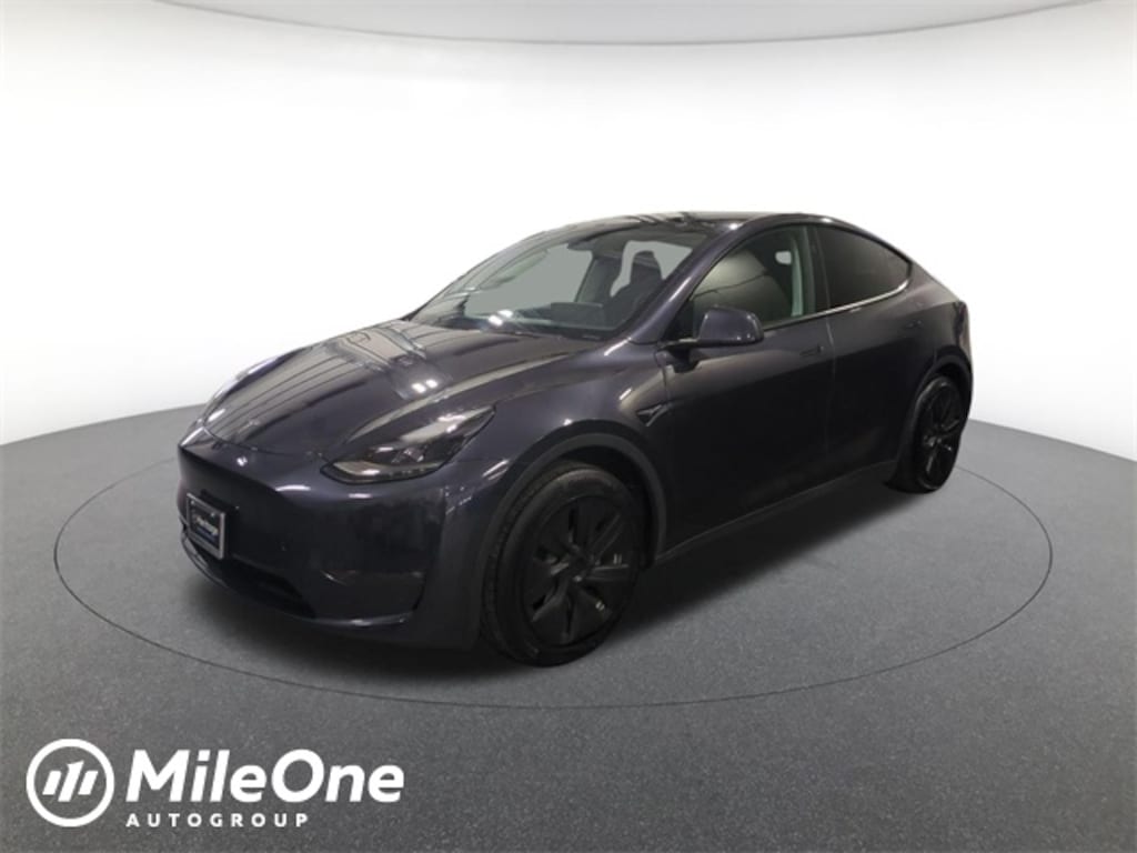 Used 2024 Tesla Model Y Long Range SUV