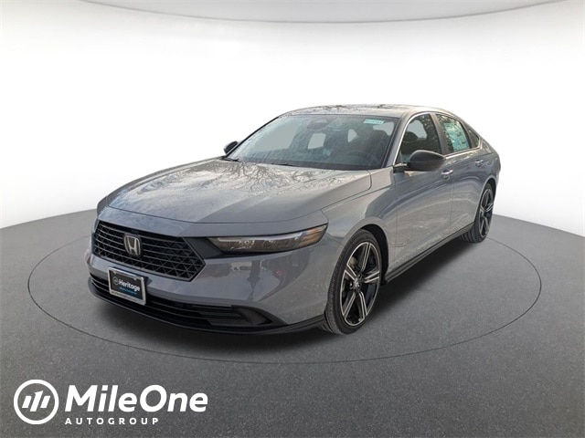 2025 Honda Accord Sport's photo