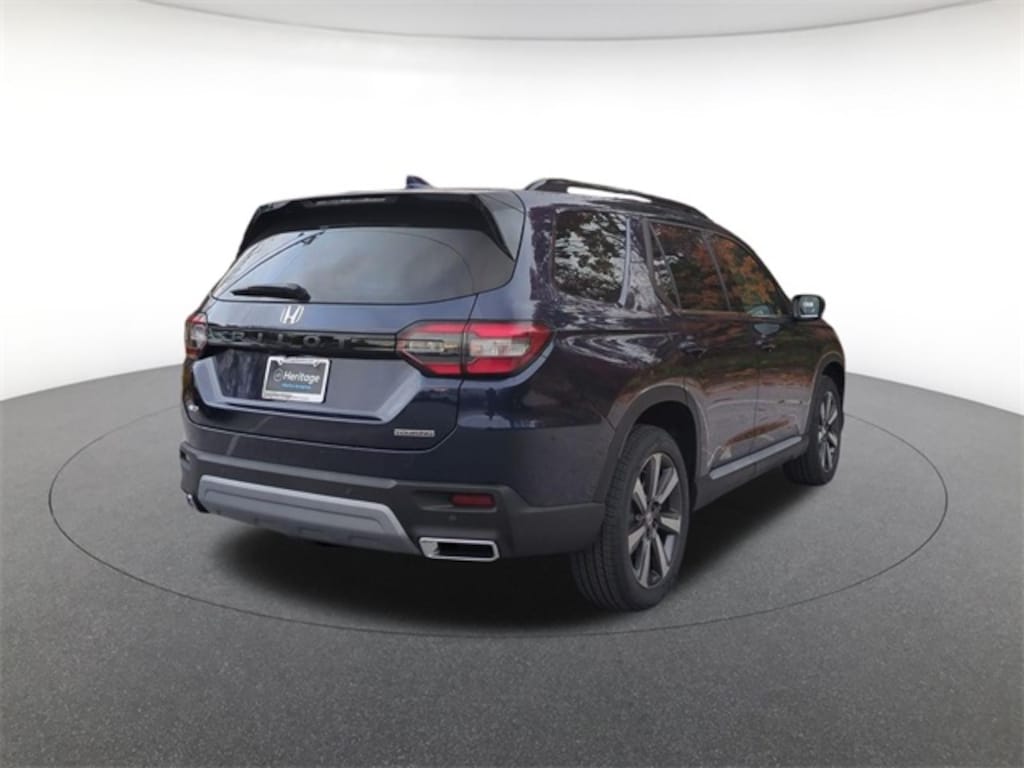New 2025 Honda Pilot Touring SUV
