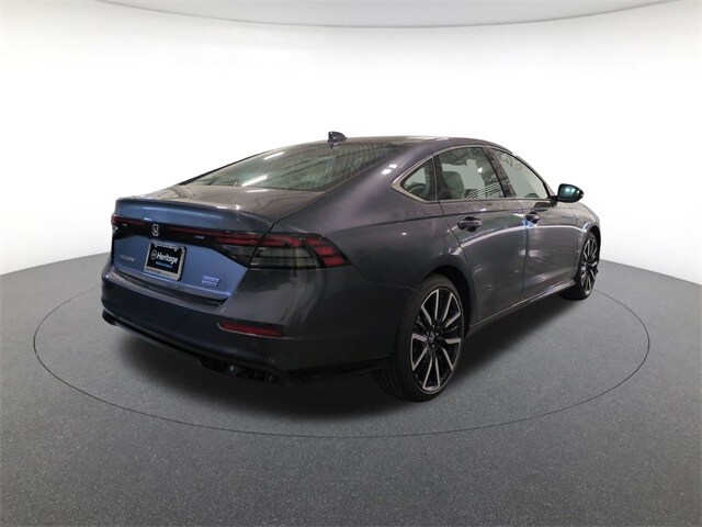 2025 Honda Accord Hybrid Touring photo 4