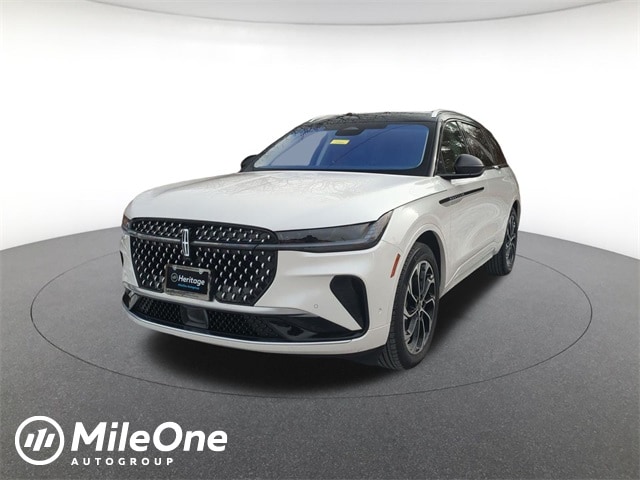 2024 Lincoln Nautilus Reserve's photo