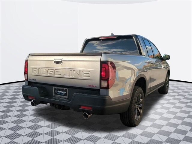 2025 Honda Ridgeline Sport photo 3