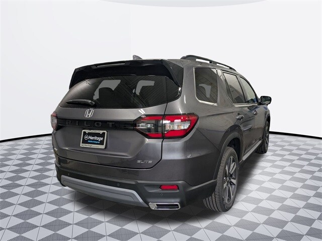 2025 Honda Pilot Elite photo 2
