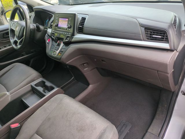 2018 Honda Odyssey LX - Photo 17
