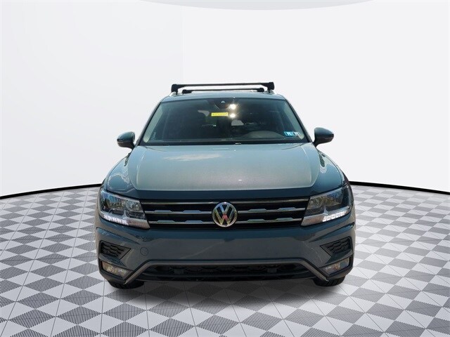 2021 Volkswagen Tiguan SEL photo 2