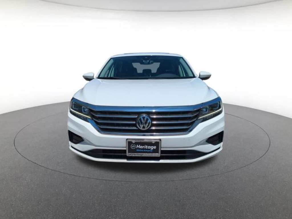 Used 2020 Volkswagen Passat 2.0T SE Sedan