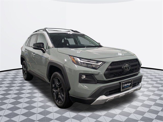 2022 Toyota RAV4 Adventure photo 3