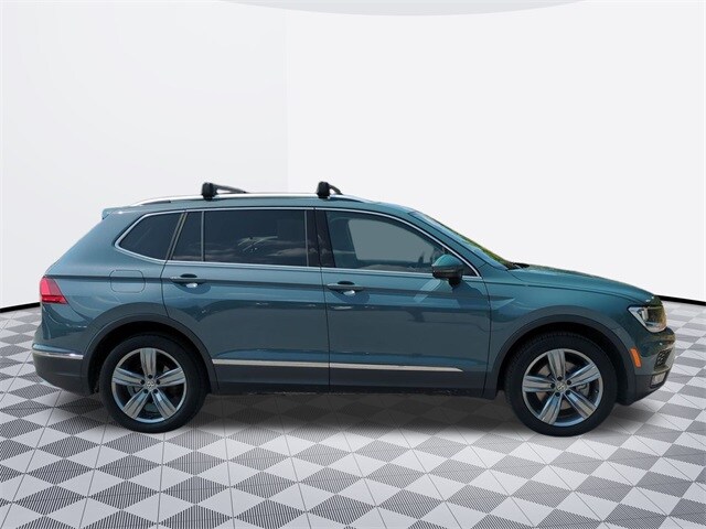2021 Volkswagen Tiguan SEL photo 4