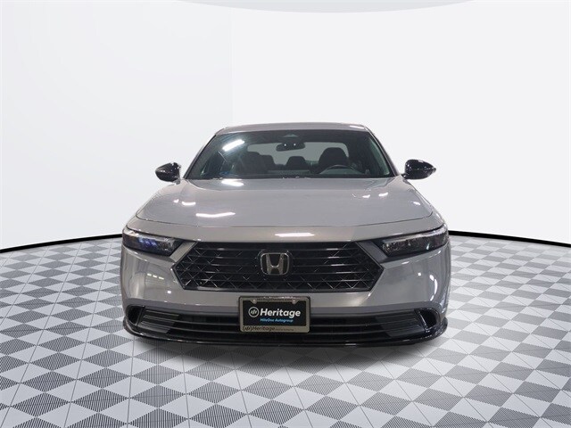 2023 Honda Accord Hybrid Sport-L photo 2