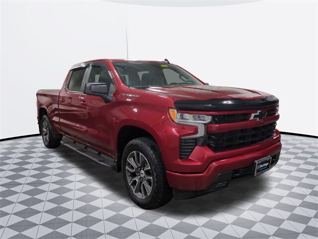 2024 Chevrolet Silverado 1500 RST photo 3