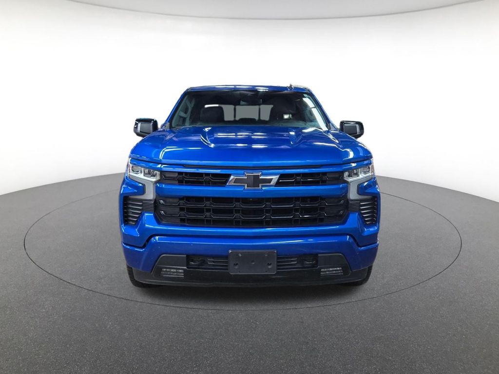 2022 Chevrolet Silverado 1500 RST photo 2