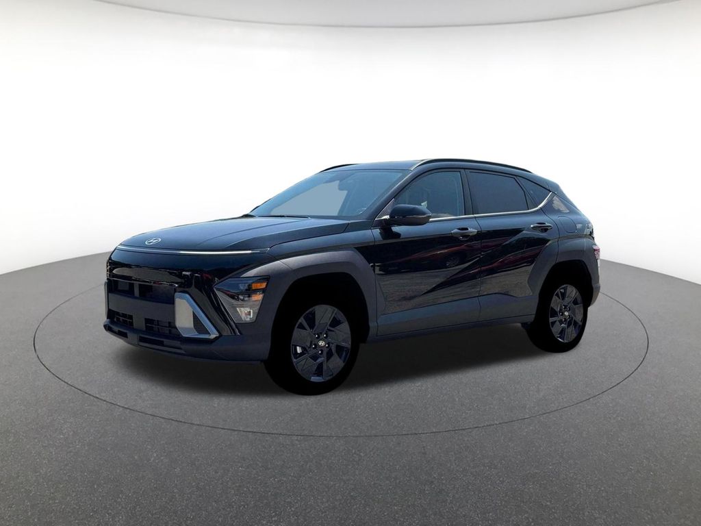 2026 Hyundai Kona SEL photo 2
