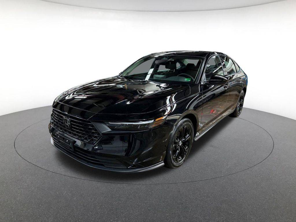 2025 Honda Accord SE's photo