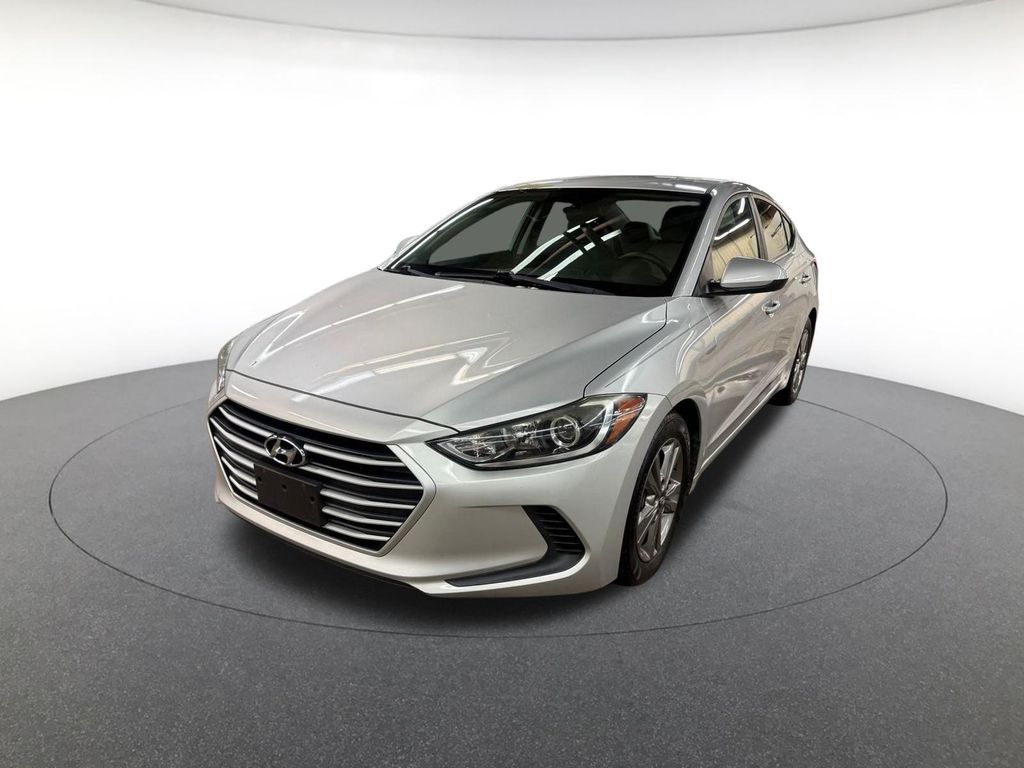 2017 Hyundai Elantra SE's photo