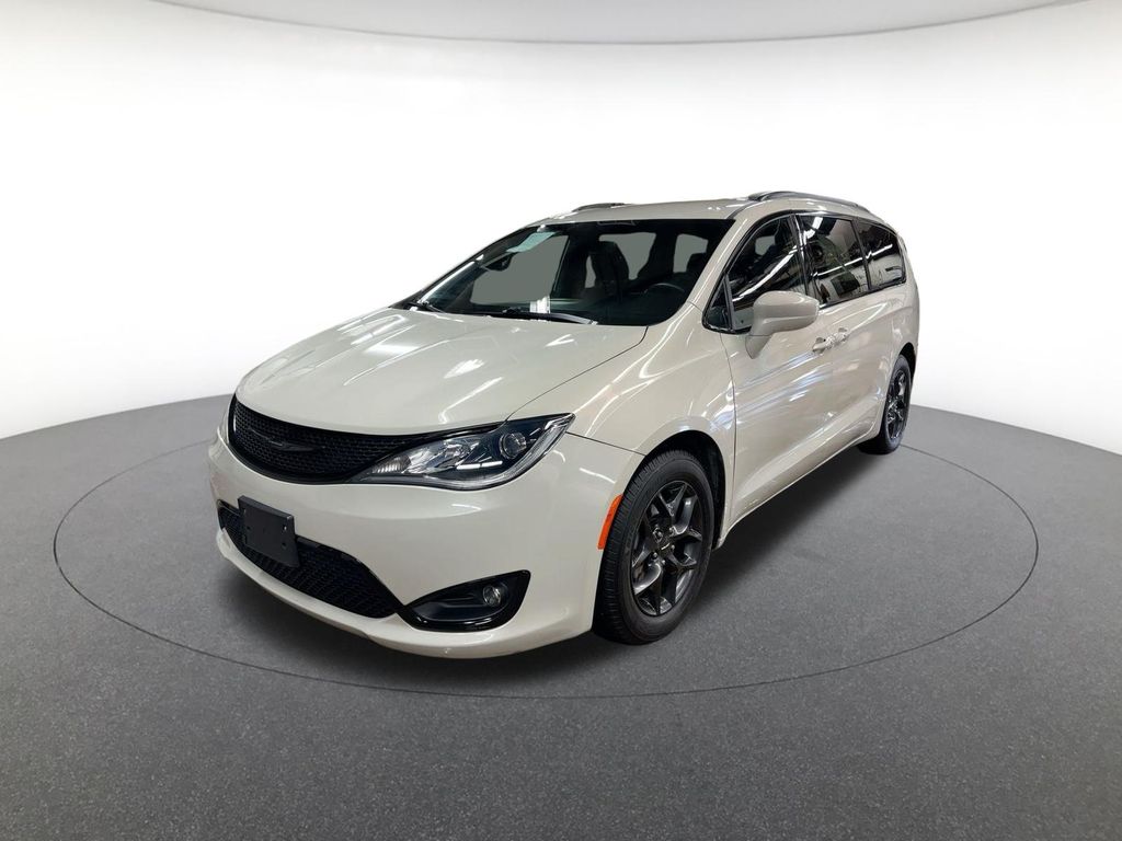 2020 Chrysler Pacifica Touring L Plus