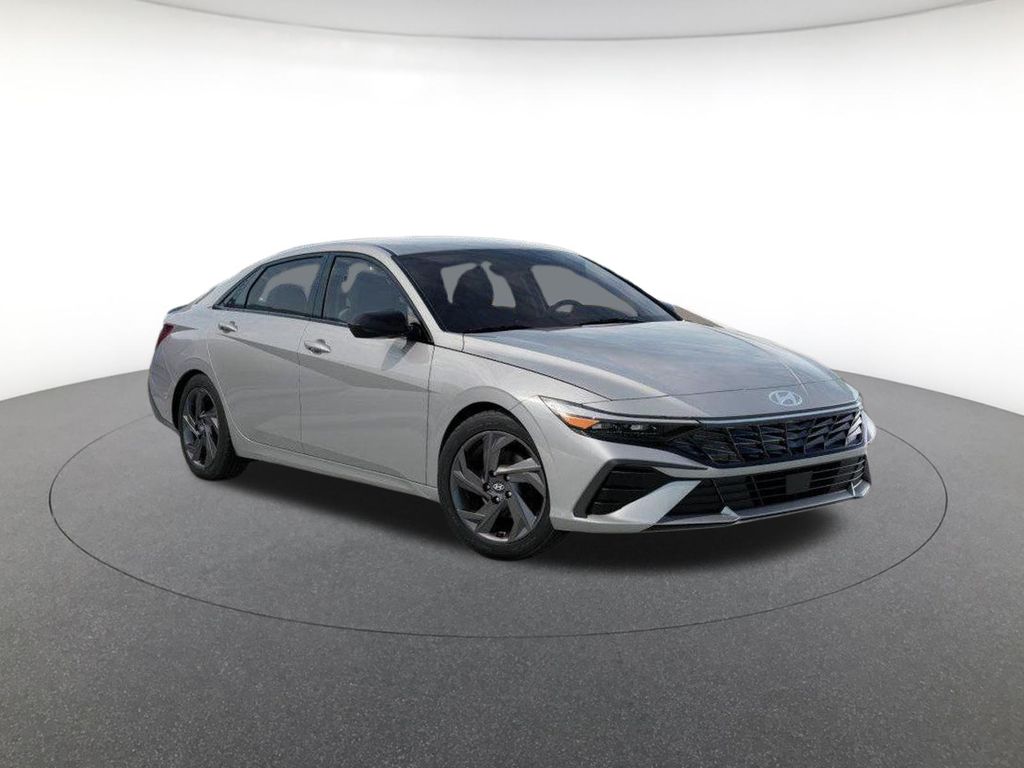 2026 Hyundai Elantra Hybrid SEL Sport photo 2