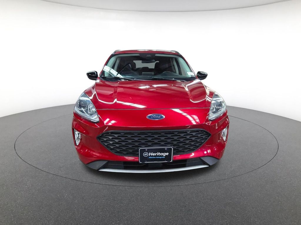 2021 Ford Escape SEL photo 2