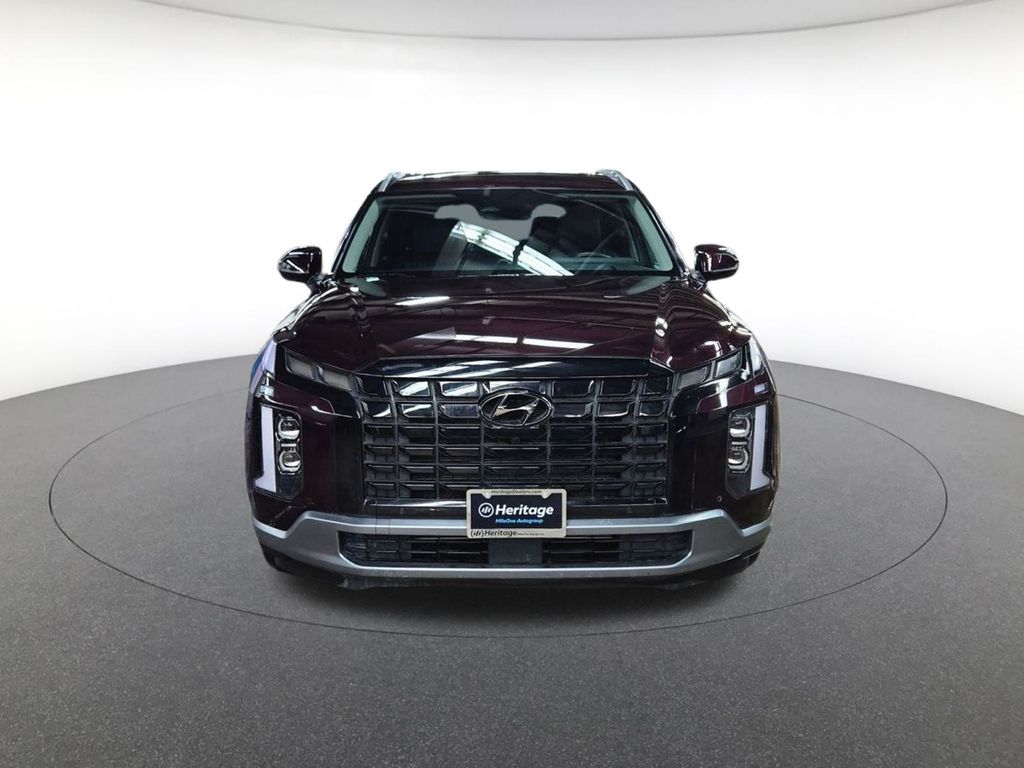 2023 Hyundai Palisade Limited photo 2