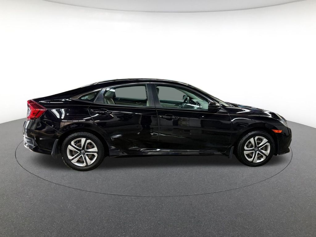 2017 Honda Civic LX photo 4