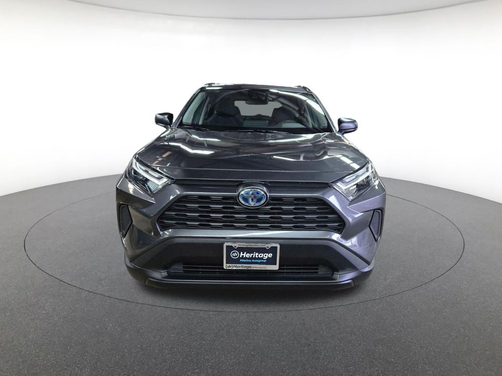 2024 Toyota RAV4 Hybrid LE photo 2