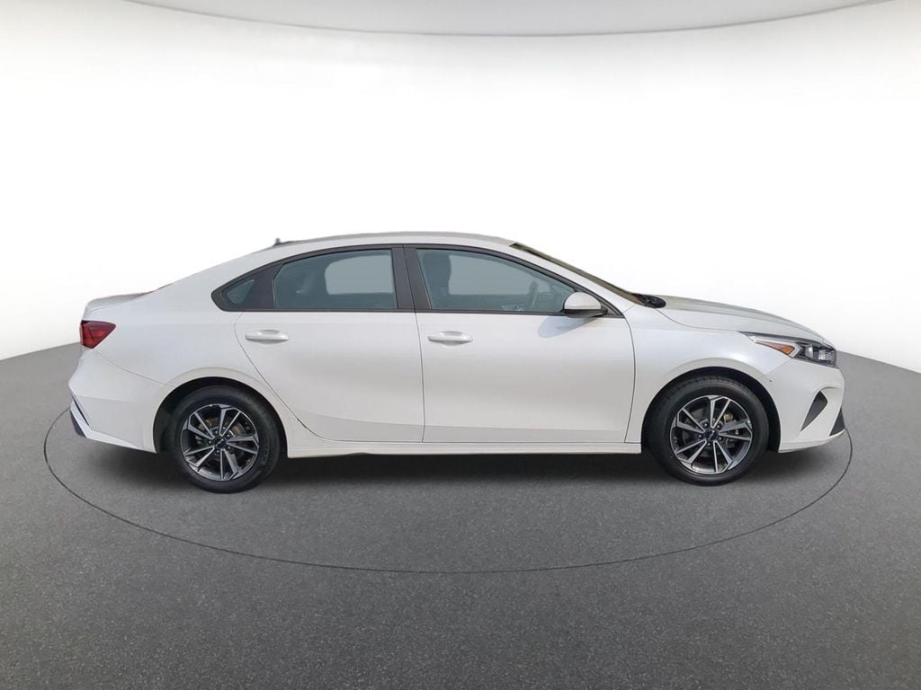 Used 2023 Kia Forte LXS Sedan