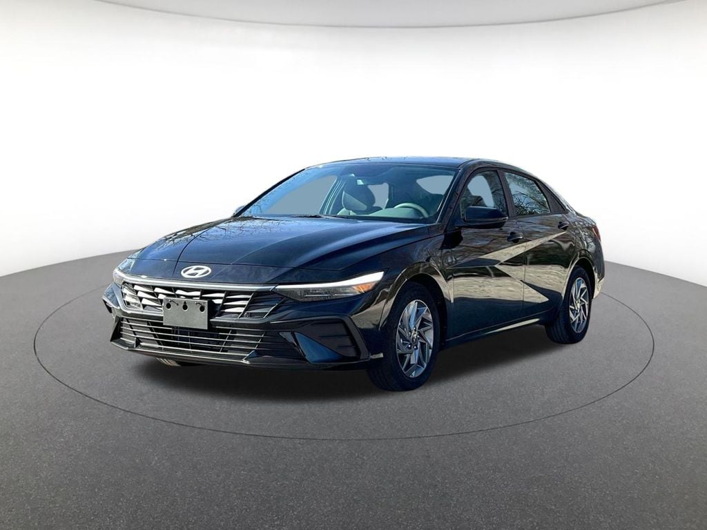 New 2025 Hyundai Elantra Hybrid Blue Sedan