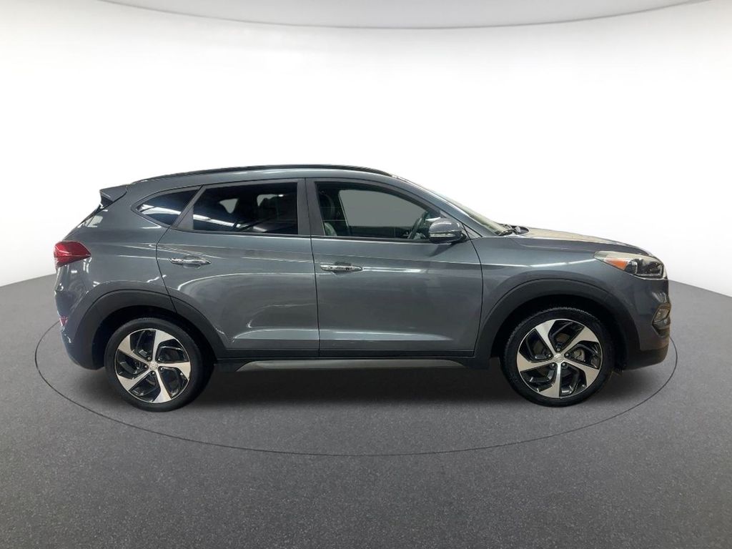 2016 Hyundai Tucson Limited photo 4