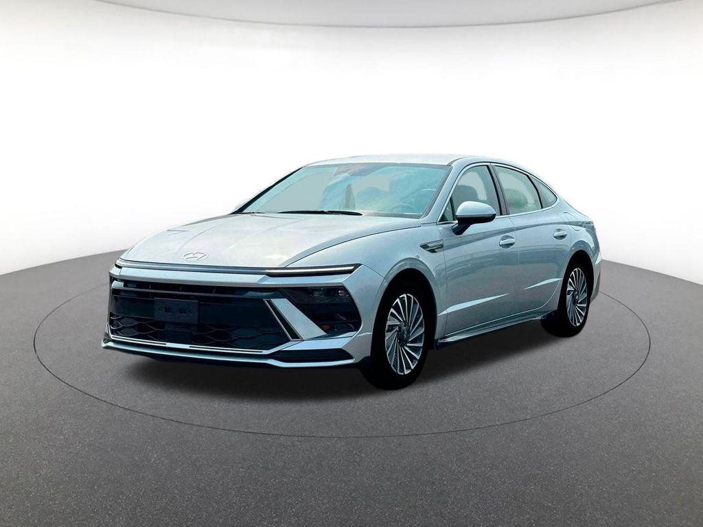 2025 Hyundai Sonata Hybrid