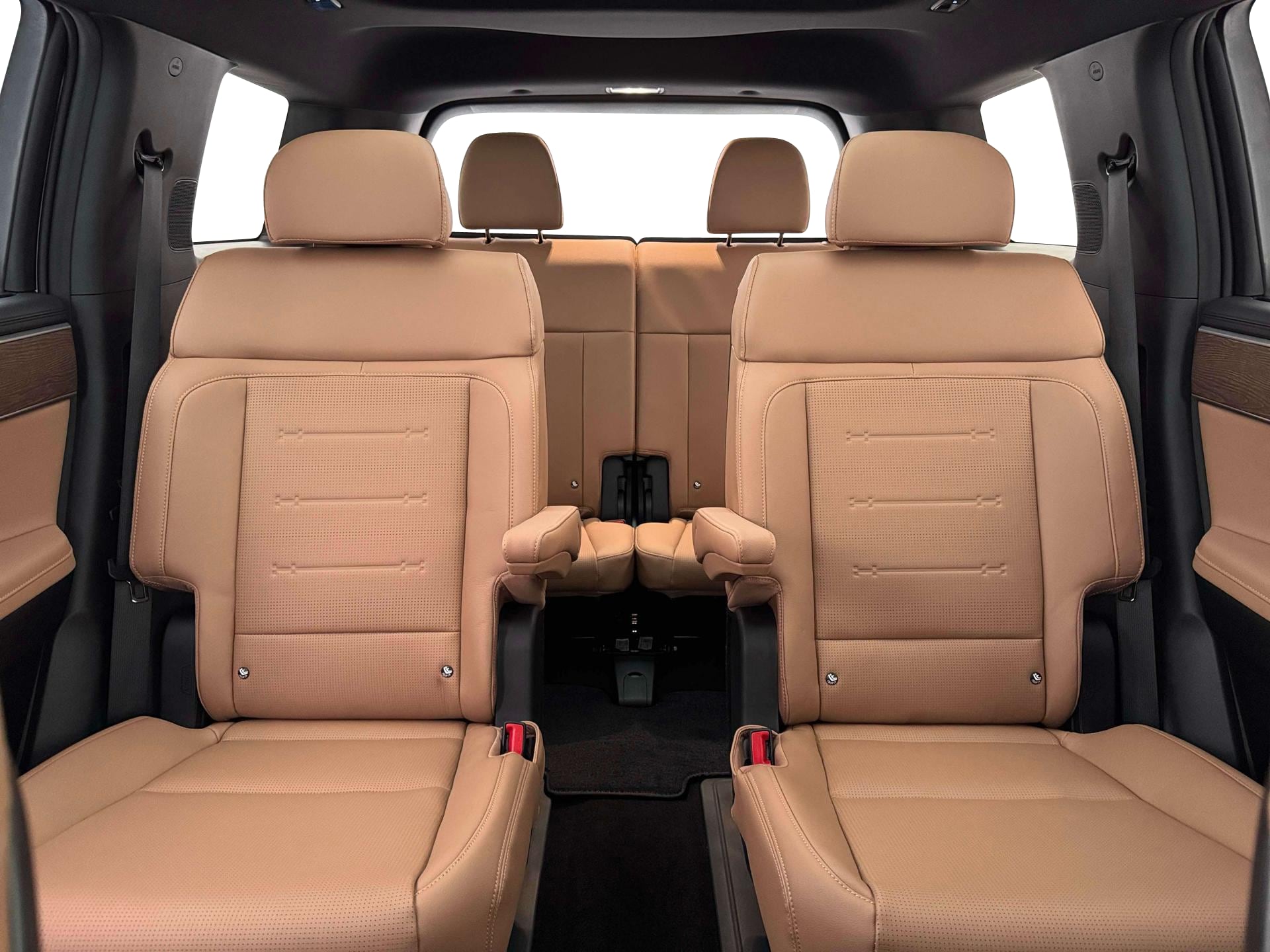 2026 Hyundai Santa Fe Limited - Photo 16