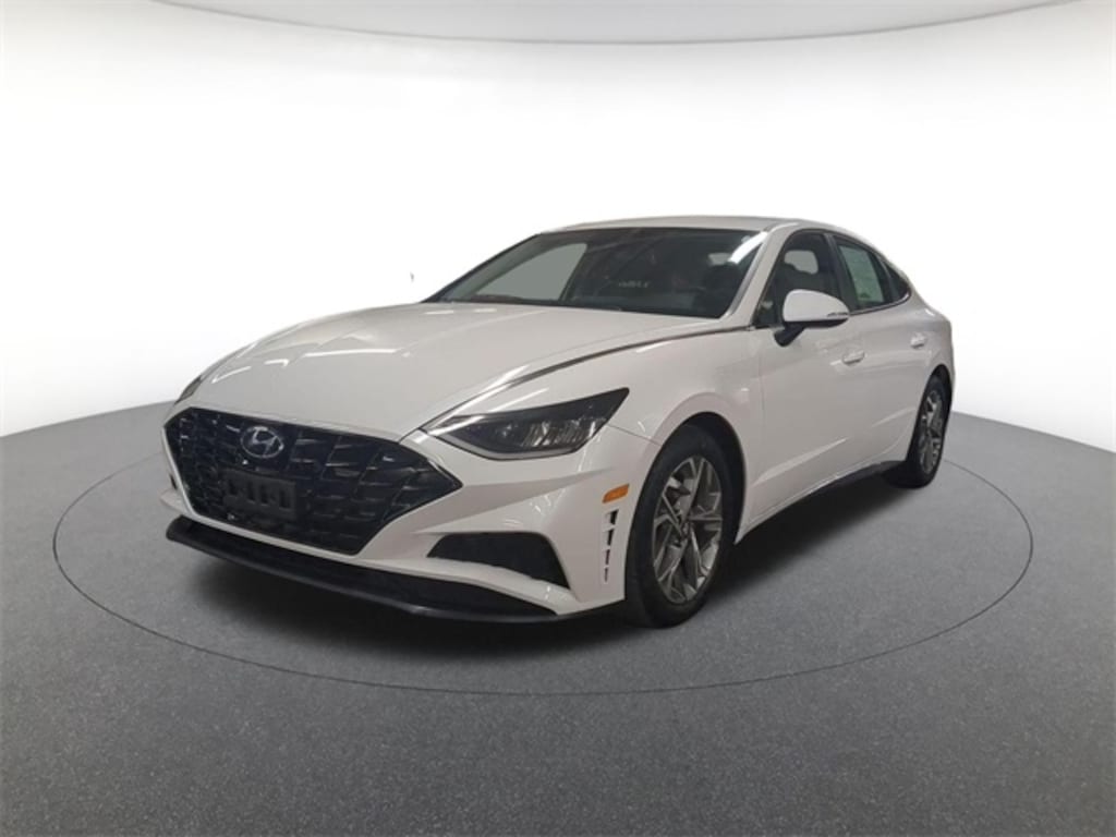 Used 2022 Hyundai Sonata SEL Sedan