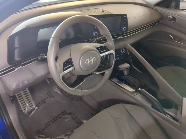 2025 Hyundai Elantra SEL - Photo 10