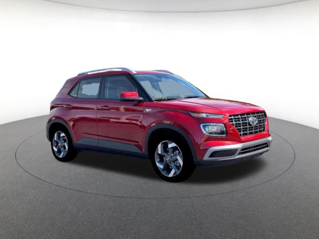 Used 2026 Hyundai Venue SEL SUV
