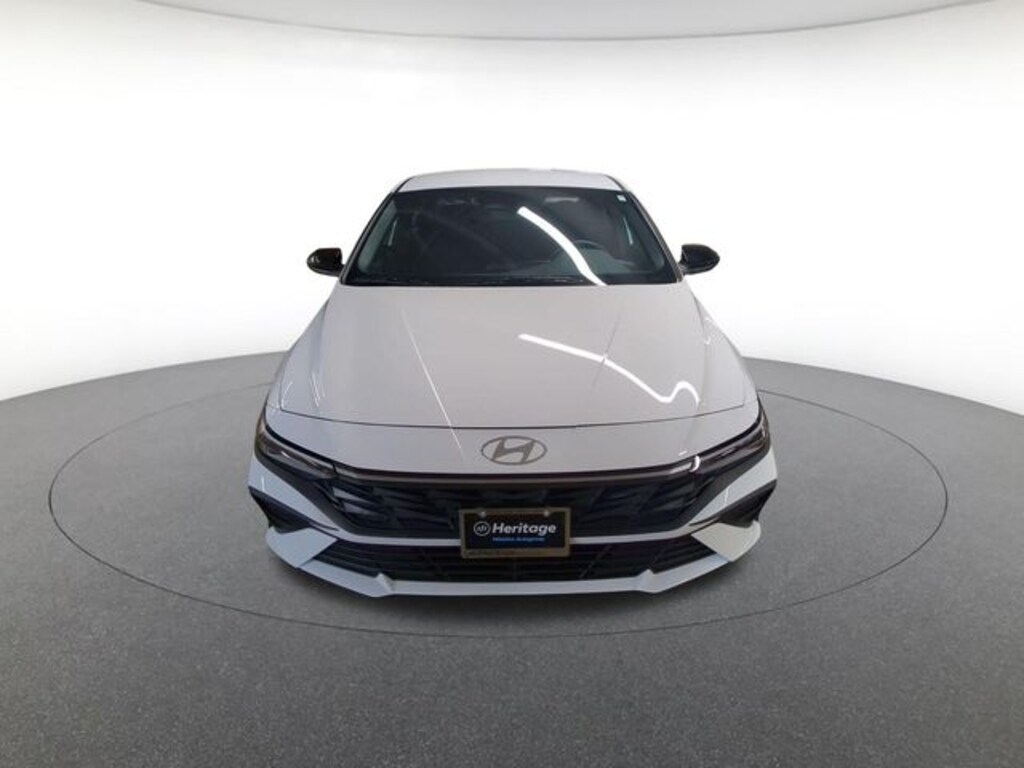 Used 2025 Hyundai Elantra SEL Sport Sedan
