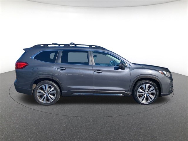 2019 Subaru Ascent Limited photo 2